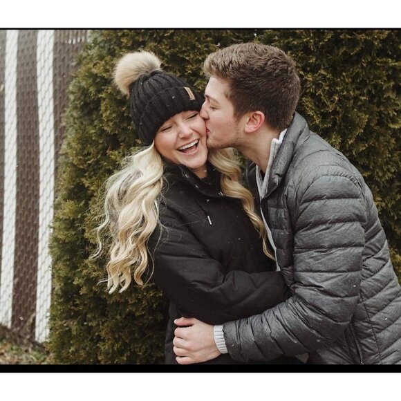 Womens Winter Knit Beanie Hat with Faux Fur Pom Warm Stretchy Skull Cap - Picture 5 of 8